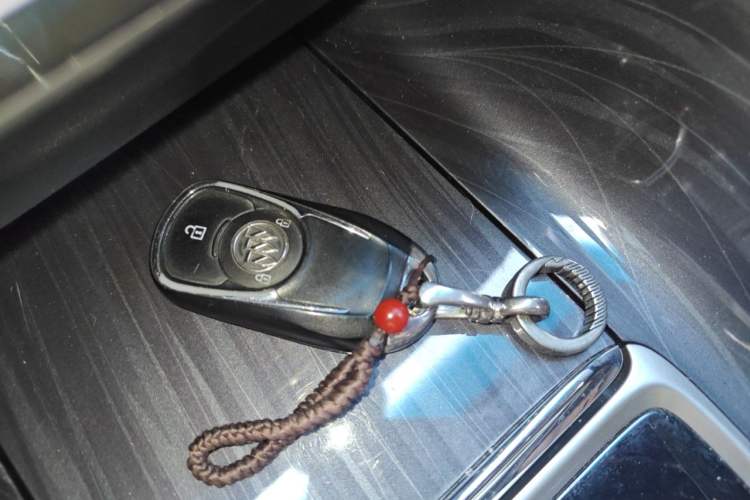 Used Buick GL6 2019 18T 6-Seater Connected Luxury Version China VI Standard Vehicle Key