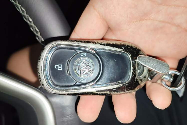 Used Buick GL6 2019 18T 6-Seater Connected Luxury Version China V Standard Vehicle Key