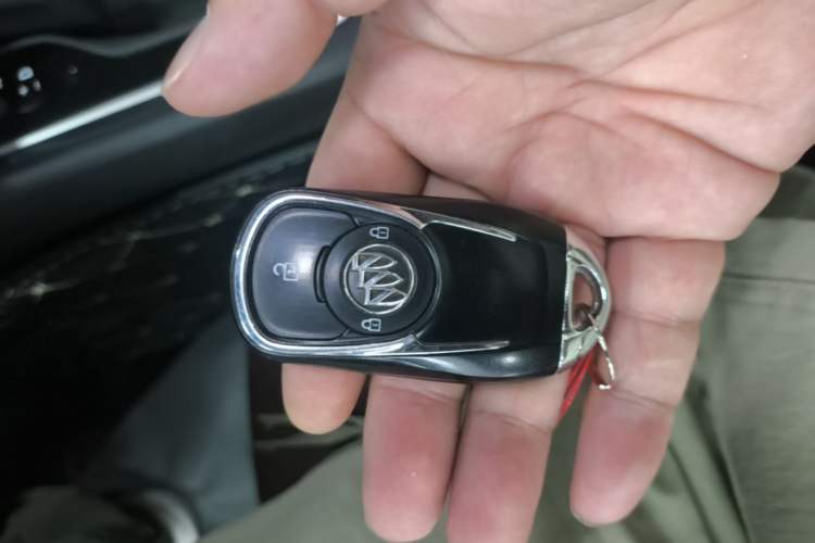 Used Buick GL6 2019 18T 6-Seater Connected Luxury Version China VI Standard Vehicle Key