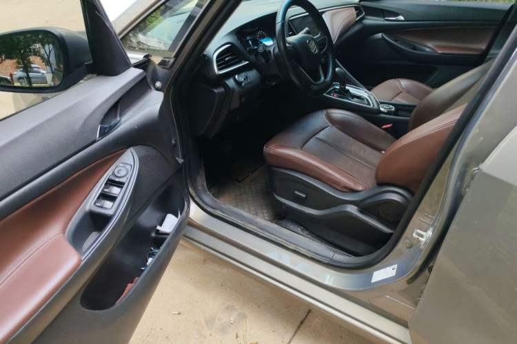 Used Buick GL6 2019 18T 6-Seater Connected Luxury Version China V Standard Driver Seat
