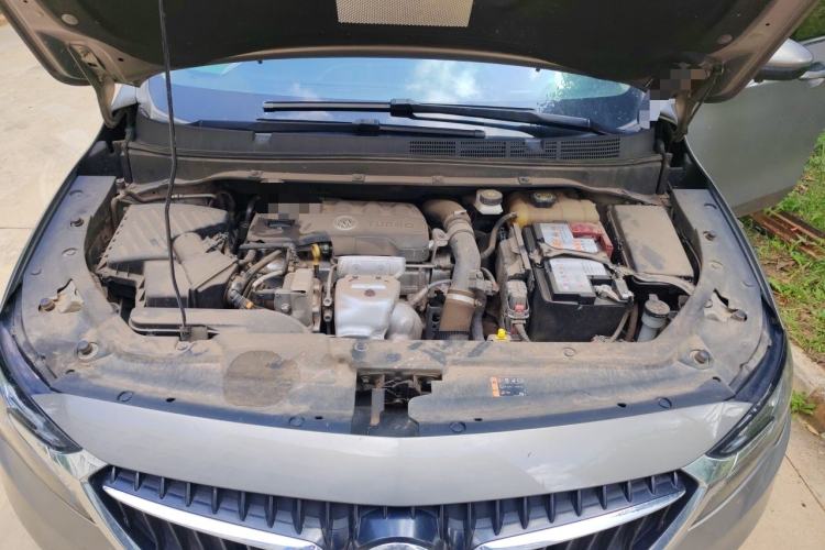 Used Buick GL6 2019 18T 6-Seater Connected Luxury Version China V Standard Engine Bay