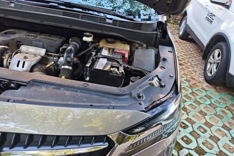Used Buick GL6 2019 18T 6-Seater Connected Luxury Version China V Standard Engine Bay Left