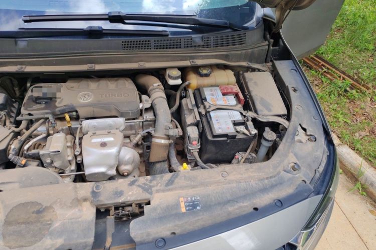 Used Buick GL6 2019 18T 6-Seater Connected Luxury Version China V Standard Engine Bay Left