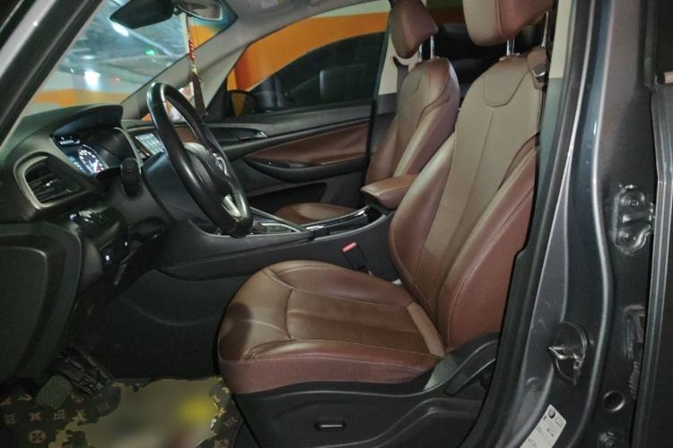 Used Buick GL6 2019 18T 6-Seater Connected Luxury Version China VI Standard Left Front Seat
