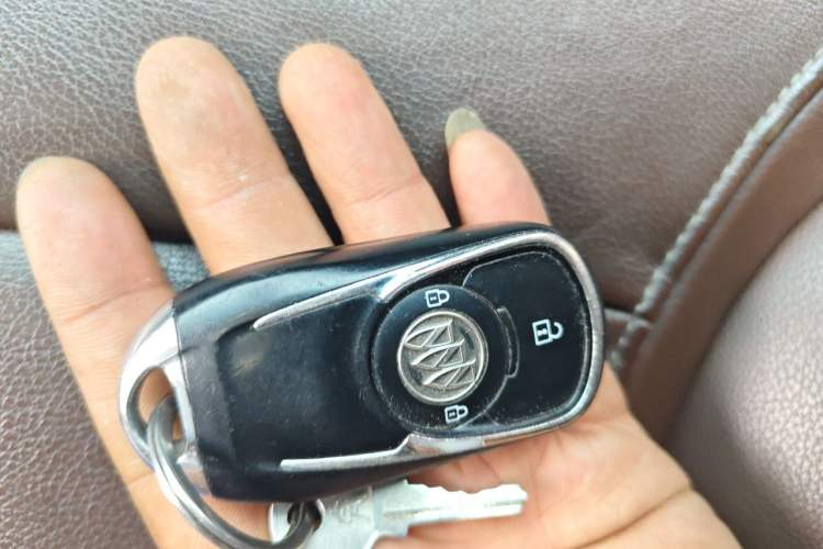 Used Buick GL6 2019 18T 6-Seater Connected Luxury Version China V Standard Vehicle Key