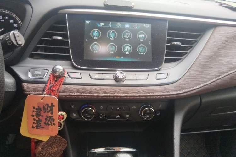 Used Buick GL6 2019 18T 6-Seater Connected Luxury Version China VI Standard Audio And AC Panel