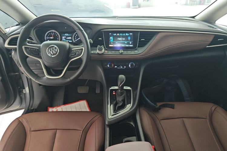 Used Buick GL6 2019 18T 6-Seater Connected Luxury Version China VI Standard Center Console