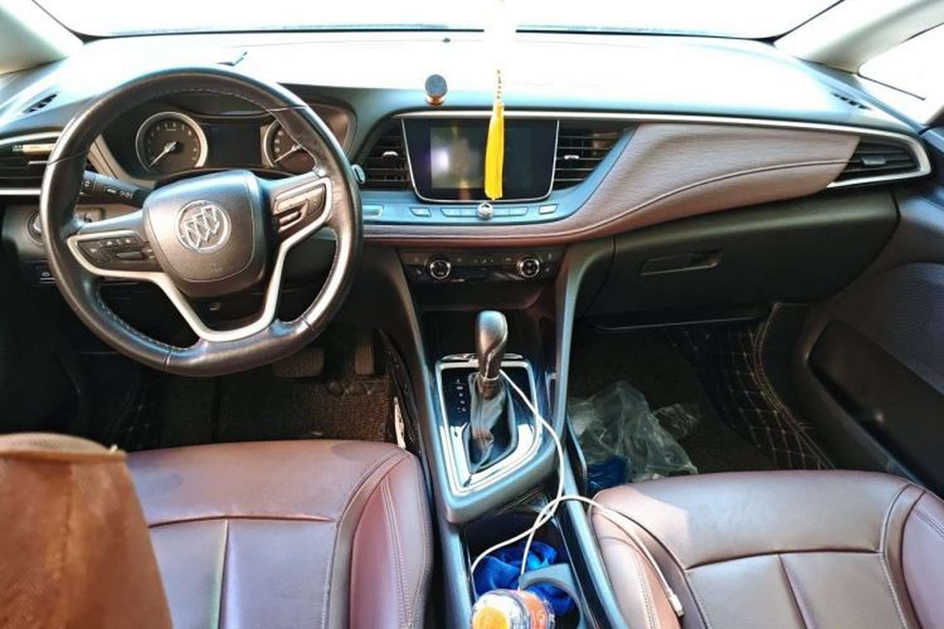 Used Buick GL6 2019 18T 6-Seater Connected Luxury Version China V Standard Center Console