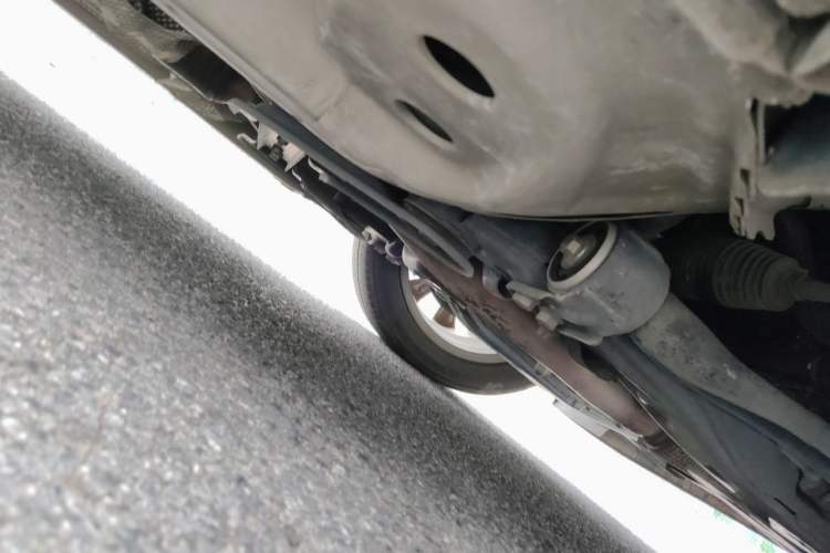 Used Buick GL6 2019 18T 6-Seater Connected Luxury Version China VI Standard Chassis Front Right