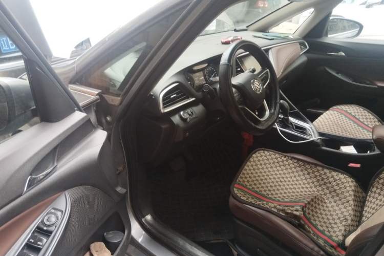 Used Buick GL6 2019 18T 6-Seater Connected Luxury Version China VI Standard Driver Seat