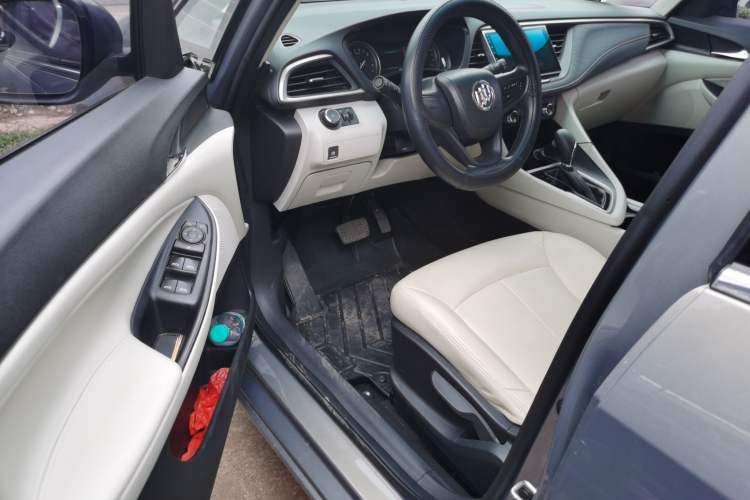 Used Buick GL6 2019 18T 6-Seater Elite Version China VI Standard Driver Seat
