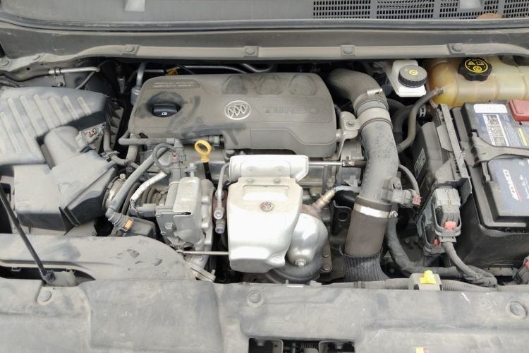 Used Buick GL6 2019 18T 6-Seater Connected Luxury Version China VI Standard Engine Bay