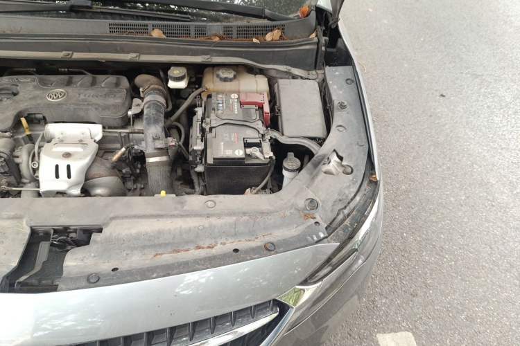 Used Buick GL6 2019 18T 6-Seater Connected Luxury Version China V Standard Engine Bay Left