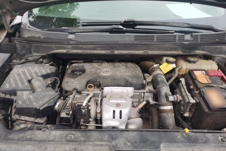 Used Buick GL6 2019 18T 5-Seater Connected Luxury Version China V Standard Engine Bay
