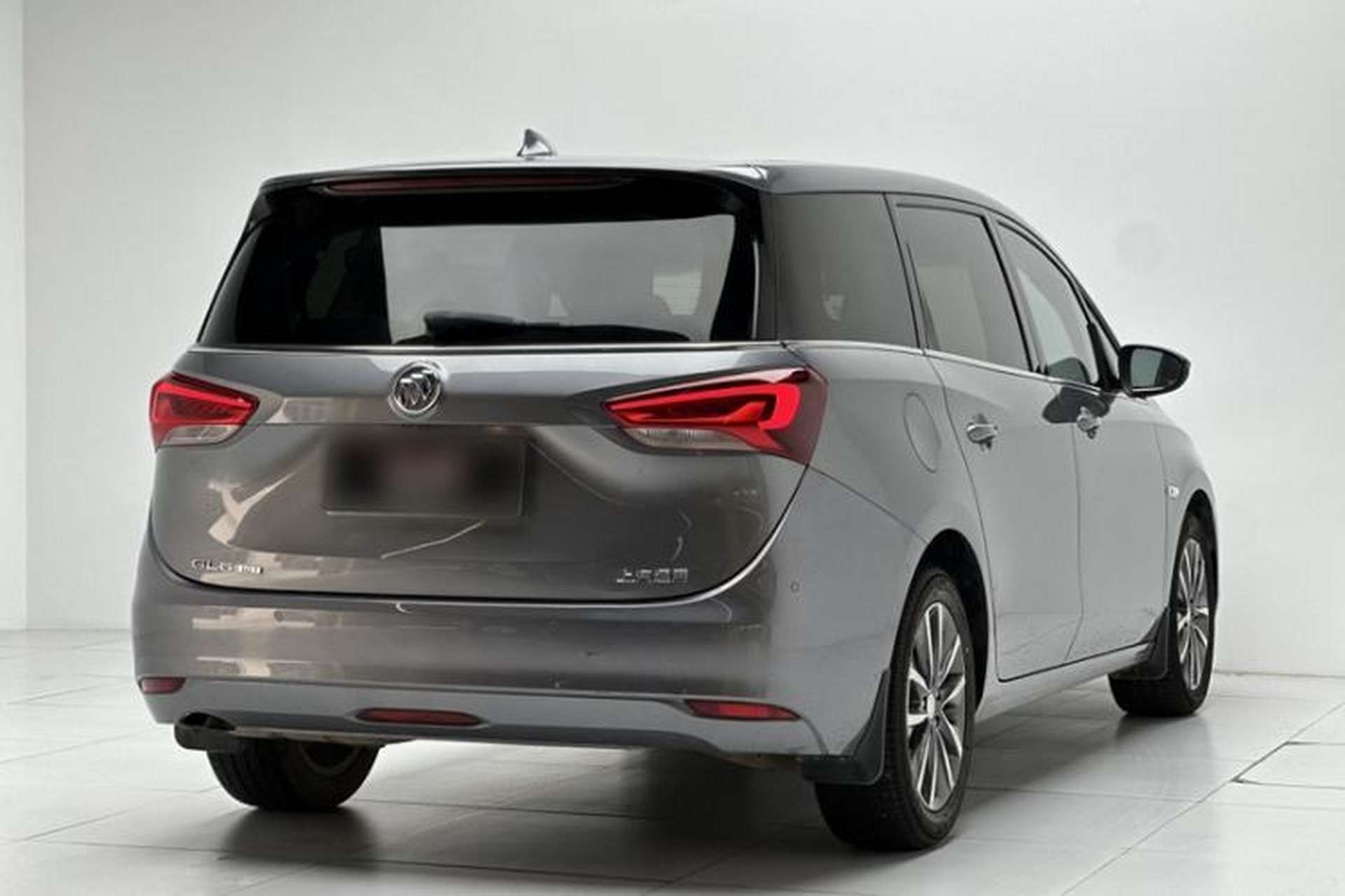 Used Buick GL6 2019 18T 6-Seater Connected Luxury Version China V Standard Exterior 3