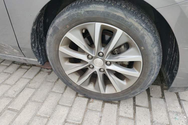 Used Buick GL6 2019 18T 6-Seater Connected Luxury Version China V Standard Exterior 7
