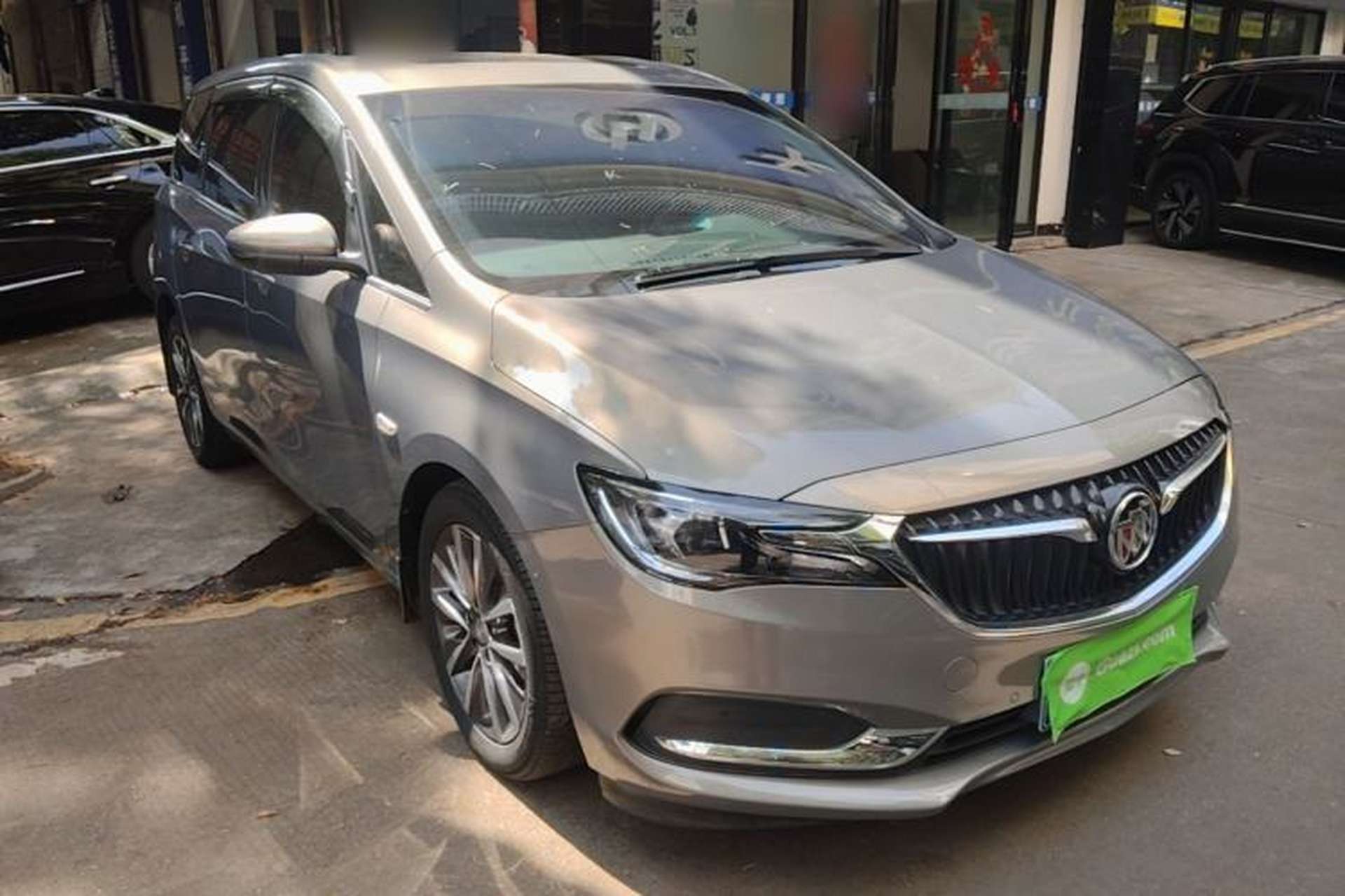 Used Buick GL6 2019 18T 6-Seater Connected Luxury Version China V Standard Front Right 45 Deg