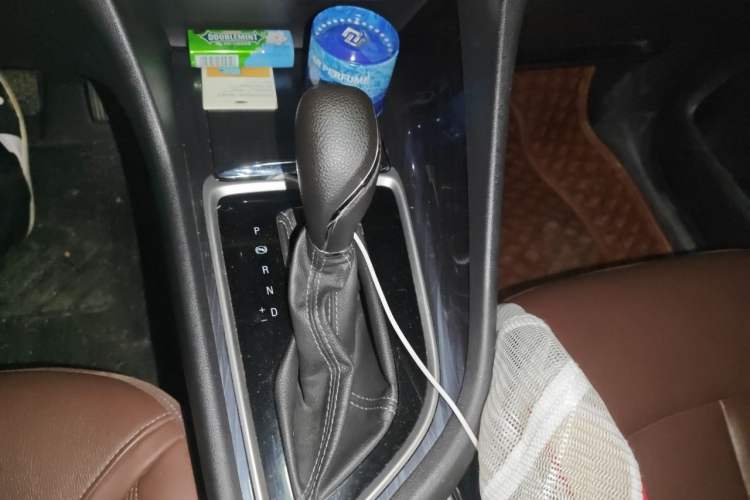 Used Buick GL6 2019 18T 6-Seater Connected Luxury Version China V Standard Gear Lever