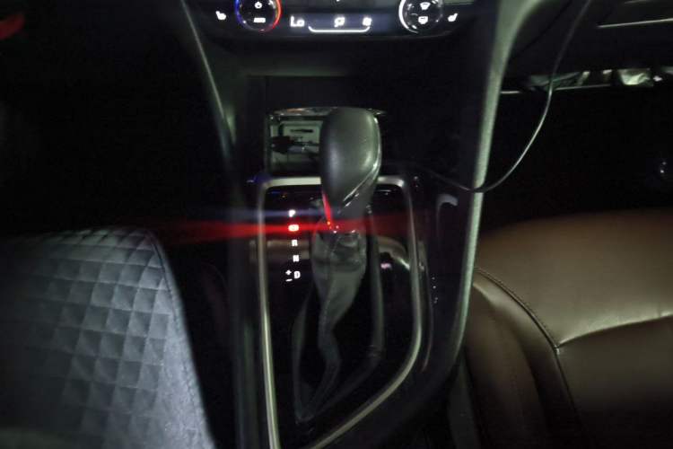 Used Buick GL6 2019 18T 6-Seater Connected Luxury Version China V Standard Gear Lever
