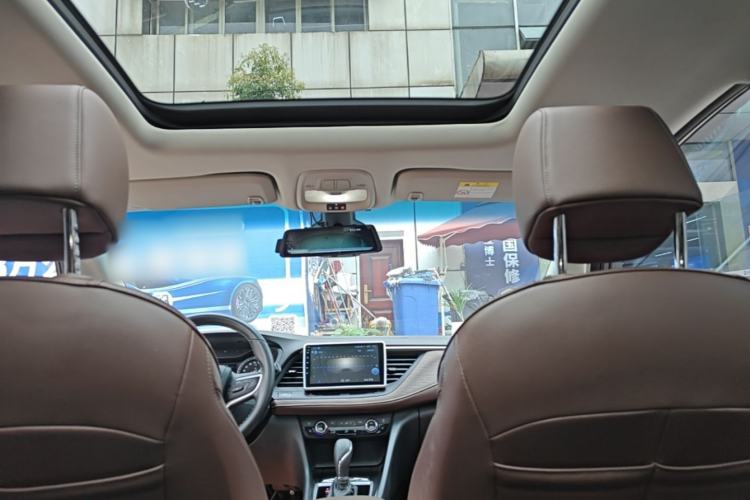 Used Buick GL6 2019 18T 6-Seater Connected Luxury Version China VI Standard Headliner