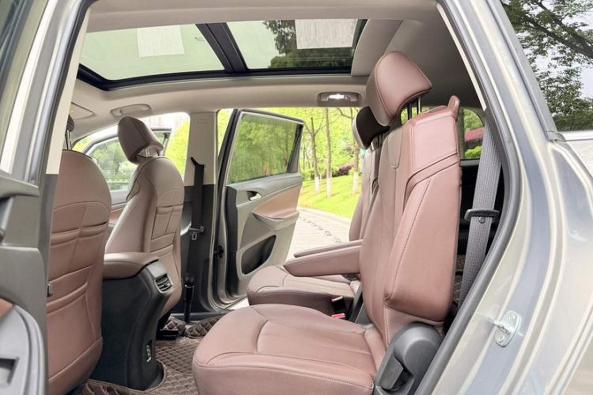 Used Buick GL6 2019 18T 6-Seater Connected Luxury Version China V Standard Headliner