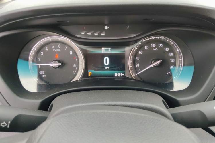 Used Buick GL6 2019 18T 6-Seater Connected Luxury Version China VI Standard Instrument Cluster