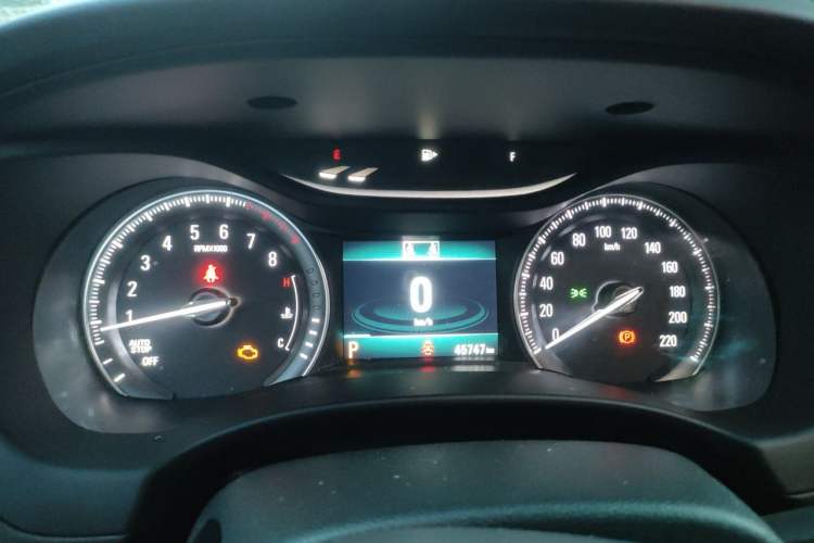 Used Buick GL6 2019 18T 6-Seater Connected Luxury Version China VI Standard Instrument Cluster