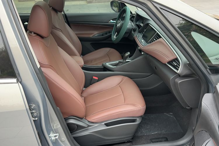 Used Buick GL6 2019 18T 6-Seater Connected Luxury Version China V Standard Interior 1
