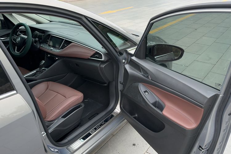 Used Buick GL6 2019 18T 6-Seater Connected Luxury Version China V Standard Interior 2
