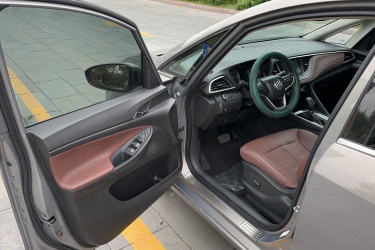 Used Buick GL6 2019 18T 6-Seater Connected Luxury Version China V Standard Interior 7