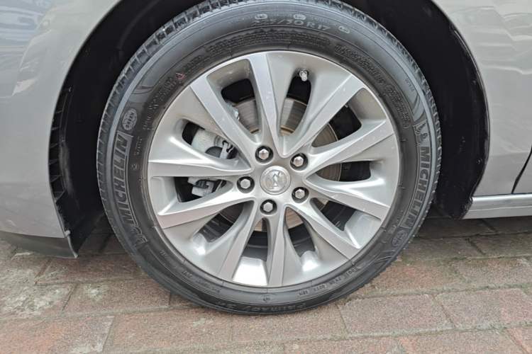 Used Buick GL6 2019 18T 6-Seater Connected Luxury Version China VI Standard Left Front Wheel Hub