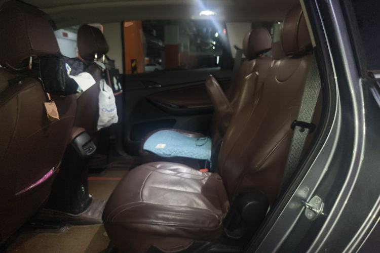 Used Buick GL6 2019 18T 6-Seater Connected Luxury Version China V Standard Left Rear Seat