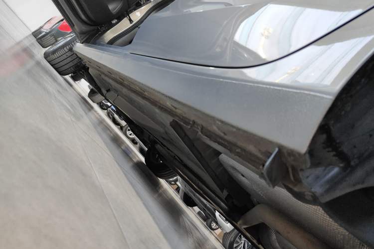Used Buick GL6 2019 18T 6-Seater Connected Luxury Version China VI Standard Left Side Sill