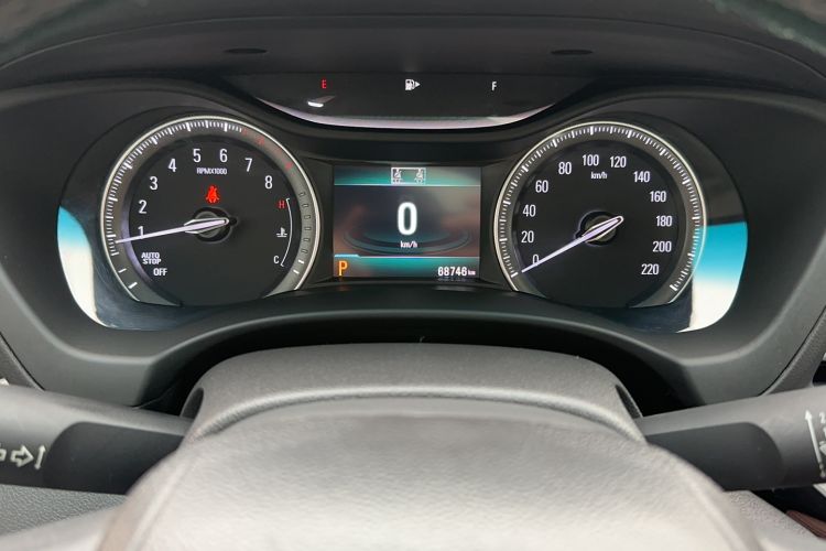 Used Buick GL6 2019 18T 6-Seater Connected Luxury Version China V Standard Odometer Close Up