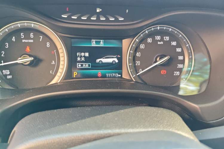 Used Buick GL6 2019 18T 6-Seater Connected Luxury Version China V Standard Odometer Close Up