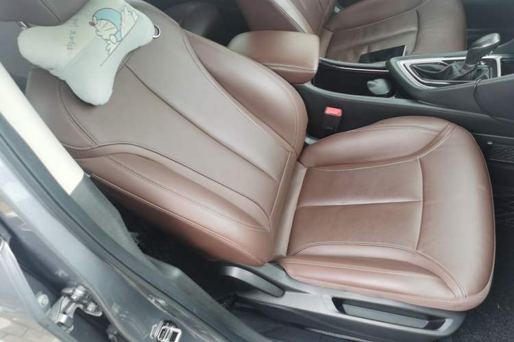Used Buick GL6 2019 18T 5-Seater Connected Luxury Version China V Standard Right Front Seat
