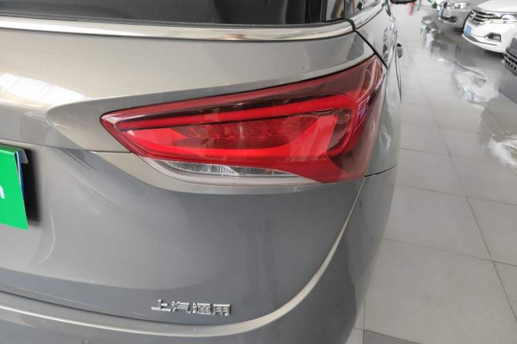Used Buick GL6 2019 18T 6-Seater Connected Luxury Version China VI Standard Right Rear Taillight
