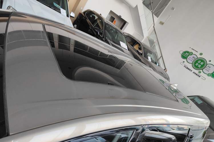 Used Buick GL6 2019 18T 6-Seater Connected Luxury Version China VI Standard Roof
