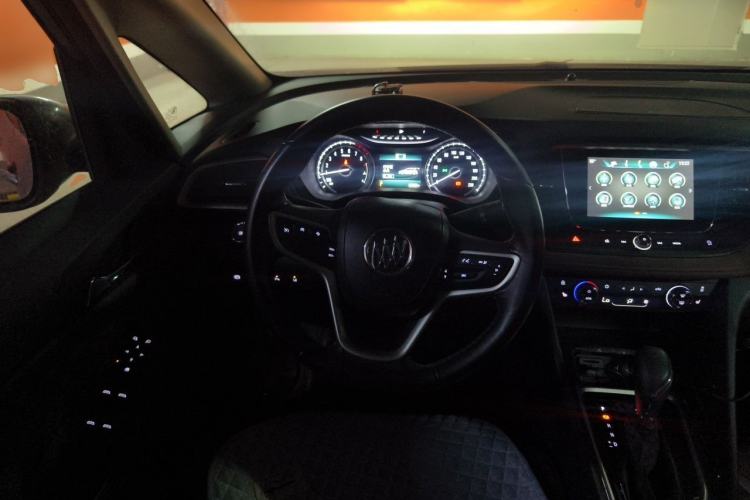 Used Buick GL6 2019 18T 6-Seater Connected Luxury Version China V Standard Steering Wheel