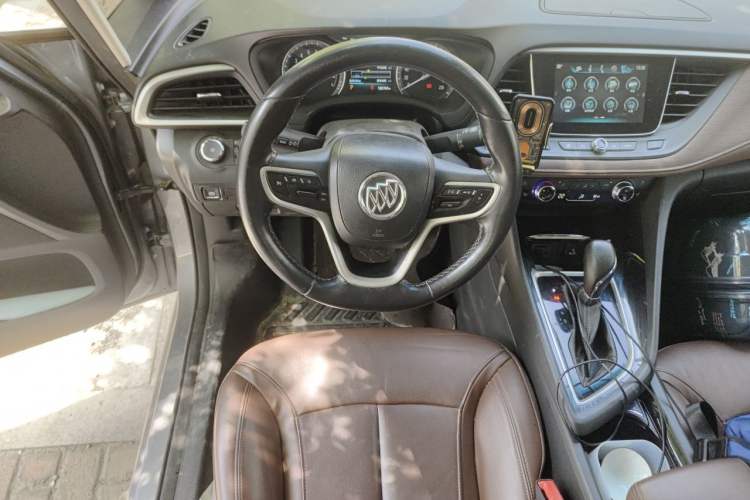 Used Buick GL6 2019 18T 6-Seater Connected Luxury Version China V Standard Steering Wheel