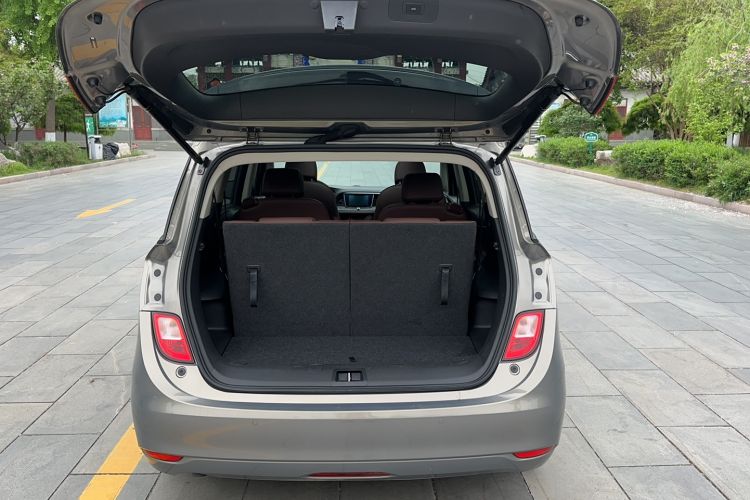 Used Buick GL6 2019 18T 6-Seater Connected Luxury Version China V Standard Trunk
