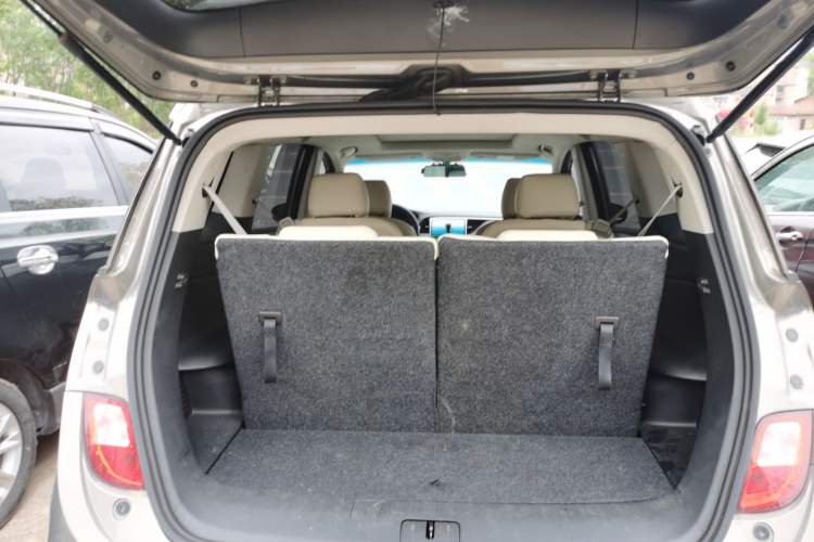 Used Buick GL6 2019 18T 6-Seater Elite Version China VI Standard Trunk