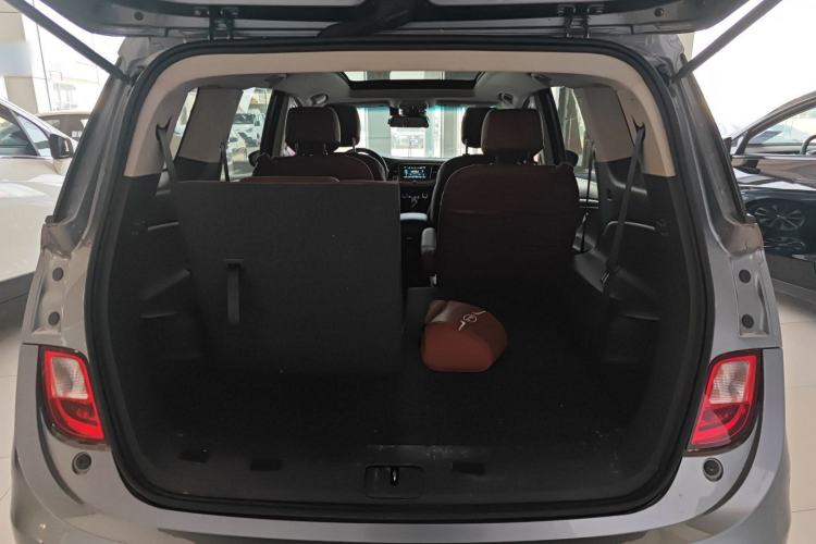 Used Buick GL6 2019 18T 6-Seater Connected Luxury Version China VI Standard Trunk