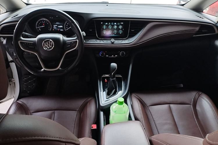 Used Buick GL6 2019 18T 6-Seater Connected Luxury Version China V Standard Center Console