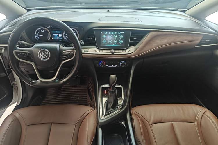 Used Buick GL6 2019 18T 6-Seater Connected Luxury Version China V Standard Center Console