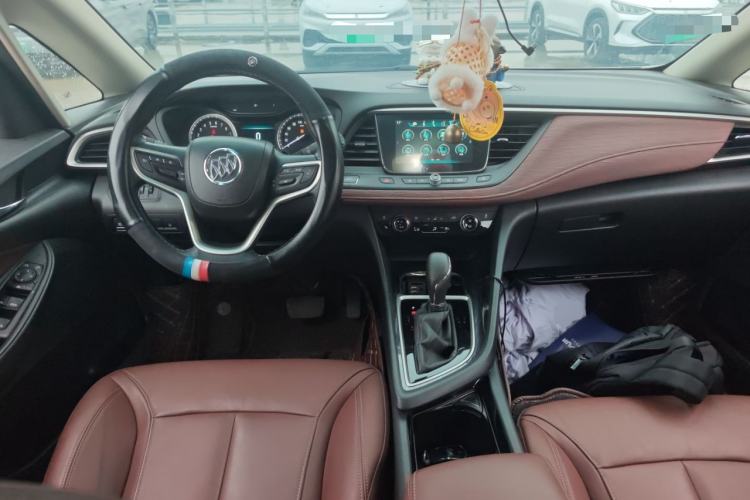 Used Buick GL6 2019 18T 6-Seater Connected Luxury Version China VI Standard Center Console