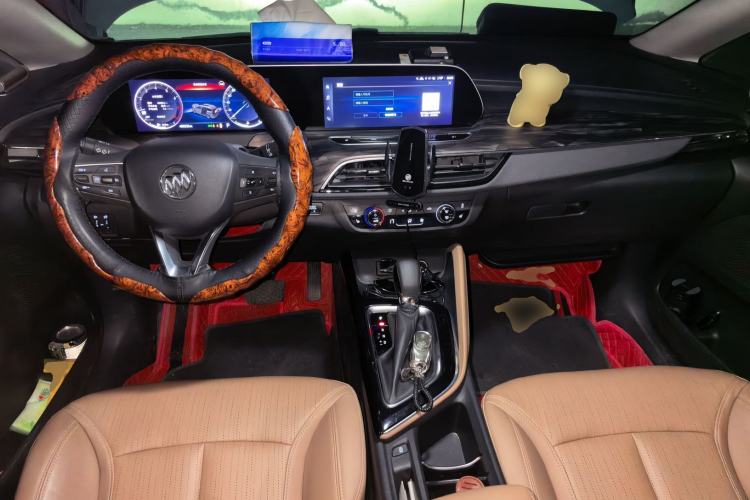 Used Buick GL6 2019 18T 6-Seater Connected Luxury Version China V Standard Center Console