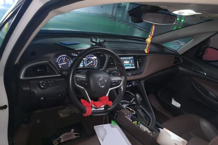 Used Buick GL6 2019 18T 6-Seater Connected Luxury Version China V Standard Center Console