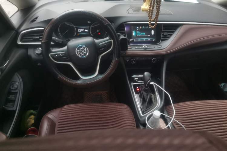 Used Buick GL6 2019 18T 6-Seater Connected Luxury Version China V Standard Center Console