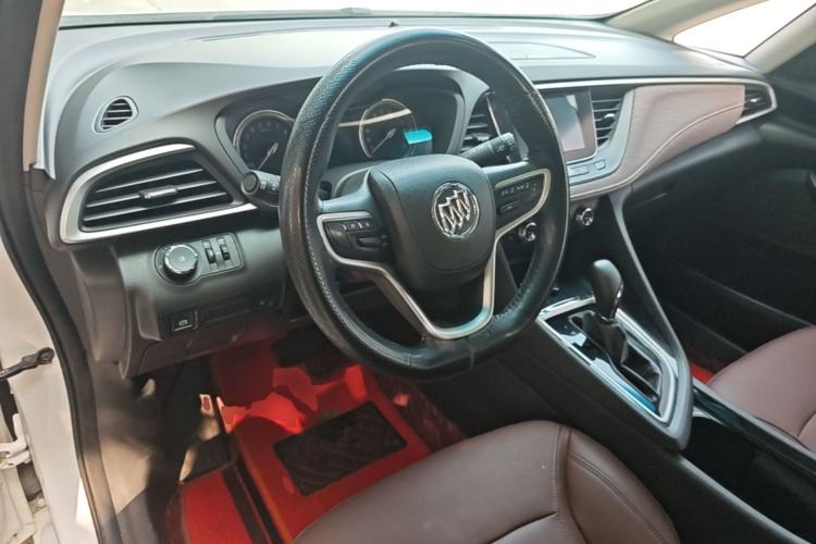 Used Buick GL6 2019 18T 6-Seater Connected Luxury Version China VI Standard Center Console